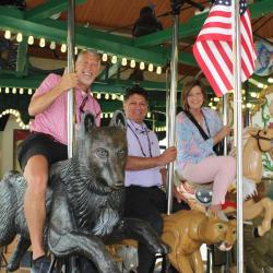 Carousel2