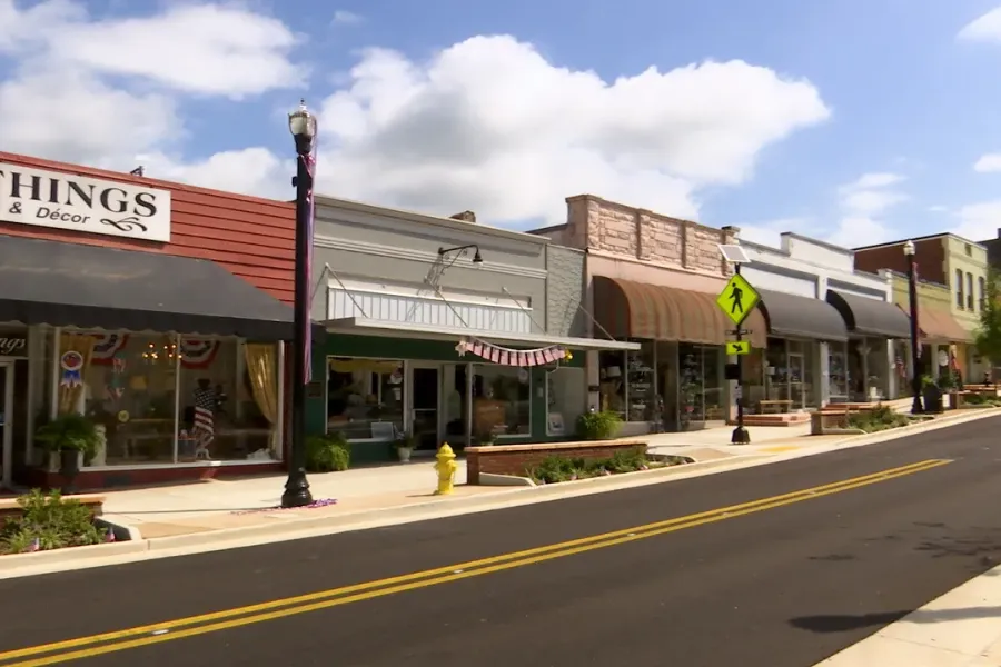 Market Street Clinton