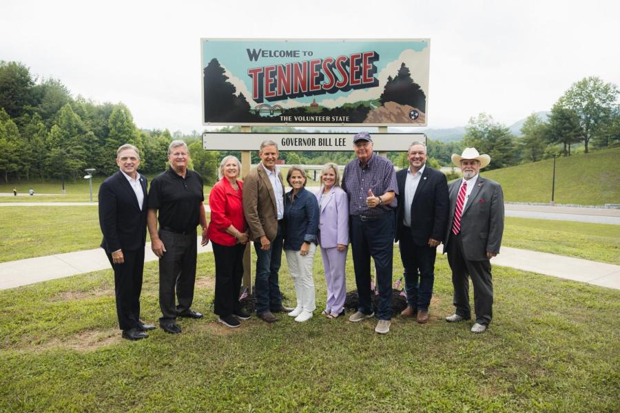 New welcome to Tennessee sign unveiling