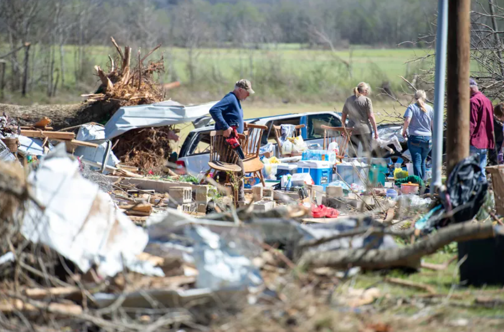 TEMA 15 dead after tornadoes strike Tennessee Tennessee Town & City